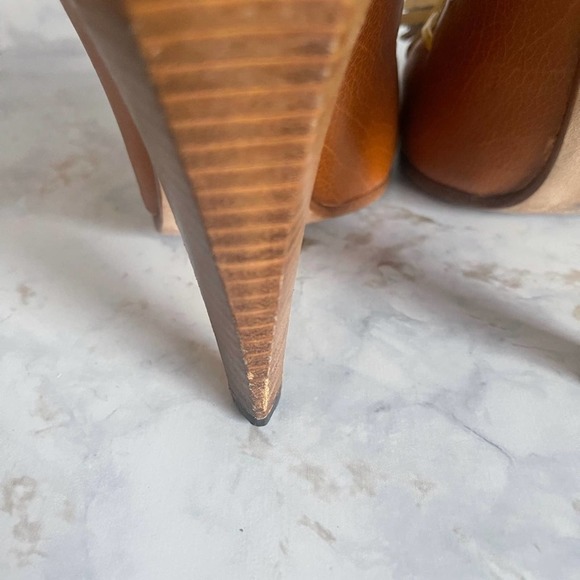 YSL Tan Heels - Picture 10 of 16